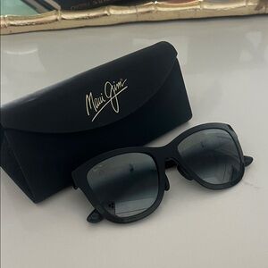 Maui Jim Classic Black Sunglasses